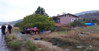 Otomobil Kayganlaşan Yolda Takla Attı: 2 Yaralı