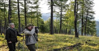 Putin Dağlarda Dolaşırken Görüntülendi