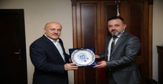 Sincan Belediyesi Ve Hizmet İş Sendikası Arasında Toplu İş Sözleşmesi İmzalandı