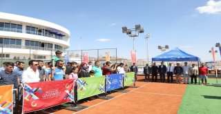 Tenis Turnuvasında Şampiyonlar Belli Oldu