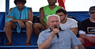 21. Uluslar Arası Lapseki Plaj Voleybolu Başladı