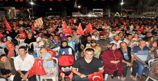 Manisalılar 15 Temmuzda Yine Meydanı Doldurdu