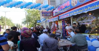 Başkan Bozkurt İş Yeri Açılışına Katıldı