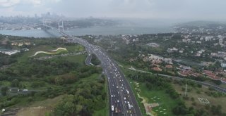 İstanbulda Okula Uyumun İlk Gününde Oluşan Trafik Yoğunluğu Havadan Görüntülendi