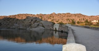 Selçuklu Dönemine Ait Çeşnigir Köprüsü Asırlardır Ayakta Duruyor