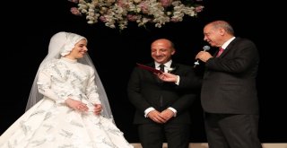 Cumhurbaşkanı Erdoğan, Ak Parti Ankara Milletvekili Ali İhsan Arslanın Nikah Şahidi Oldu