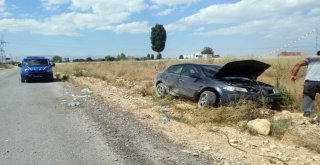 Kontrolden Çıkan Otomobil Şarampole Yuvarlandı: 5İ Çocuk 10 Yaralı
