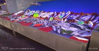 Yasak Bitti, Bilecikte Balık Tezgahları Şenlendi