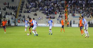 Spor Toto Süper Lig: Bb Erzurumspor: 0 - Medipol Başakşehir: 1 (İlk Yarı)