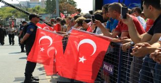 Tbmmden Eski Meclis Önüne Geçit Töreni Düzenlendi