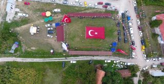 Yağmur Altındaki Güreşlerde Pehlivanlar Arasında Gerginlik