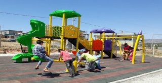 Belediyenin İmkanları Teröre Değil, Halka Akıyor