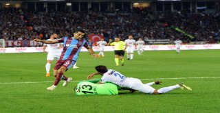 Spor Toto Süper Lig: Trabzonspor: 0 - Bb Erzurumspor: 0 (İlk Yarı)