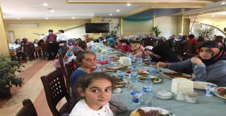 Bahçesaraylı Öğrenciler Vanın Tarihi Turistik Yerlerini Gezdi