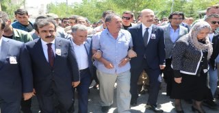 Diyarbakır Şehidi Kahrolsun Pkk Sloganları İle Defnedildi