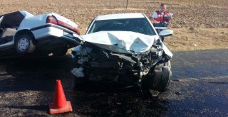 Yozgatta Otomobiller Çarpıştı: 1 Ölü, 7 Yaralı