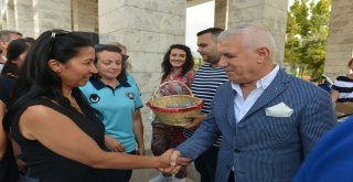 Nilüfer Belediyesi Çalışanları Erken Bayramlaştı