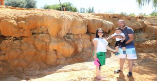 Pamukkale Değil, Altınkale