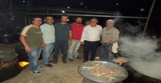 736 Yıldır Bu Keşkek İçin İnsanlar Geceyi Dağda Geçiriyor