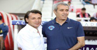 Spor Toto Süper Lig: Demir Grup Sivasspor: 0 - Kasımpaşa: 1 (İlk Yarı)