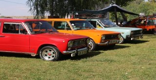 ‘Murat 124 Sevdası Çiftelerde Buluştu