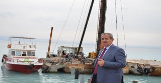 Adilcevaza Tekne Yanaşma İskelesi