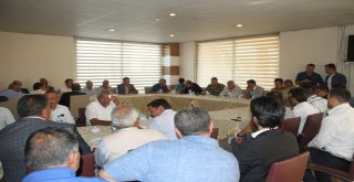 Vali Yıldırım Malazgirtliler İle Bayramlaştı