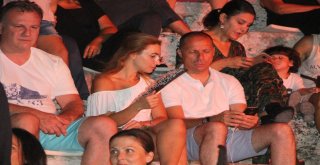 5 Bin Yıllık Antik Kentte Masalsı Gece Turistleri Büyüledi