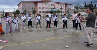 Türkiye Hokey Federasyonu  ‘Hokey Yıldızlarını Keşfediyor Projesi