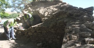 Harabe Halindeki 400 Yıllık Hamam Ayağa Kaldırılıyor