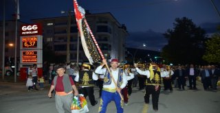 Festivalde 600 Yıllık Gelin Alma Geleneği Canlandırıldı