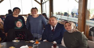 Engelleri Kaldırmak İçin Bir Araya Geldiler