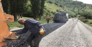 Van Büyükşehirin Bahçesarayda Yol Çalışması