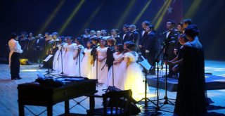 Ato Congresiumda Sunay Akından “Bir Cumhuriyet Hikayesi”