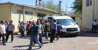 Gaziantepteki Kazada Ölenlerin Cenazeleri Ailelerine Teslim Ediliyor