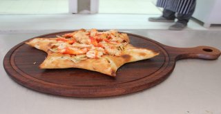 Çeşmede Dünya Standartlarında 500 Tllik Pizza
