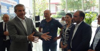 Ak Parti Heyeti Yerli Üretim Cep Telefonlarını Fabrikasında İnceledi