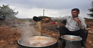 Bingölde Geleneksel Yöntemlerle Tatlı Kış Hazırlığı