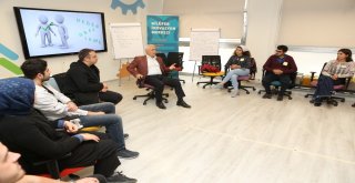 Bozbey: “Gençler Stratejik Planlama Süreçlerinde Yer Almalı”