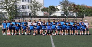 Yenimahalle Belediyespor Sahaya İndi