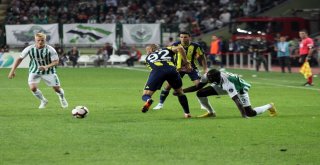 Spor Toto Süper Lig: Atiker Konyaspor: 0 - Fenerbahçe: 0 (İlk Yarı)