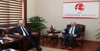 Milli Savunma Bakan Yardımcısı Kavaklıoğludan Vali Çakacaka Ziyaret