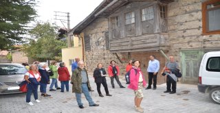 Düğmeli Evler Turistlerin Gözdesi Oldu