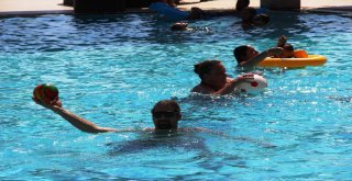 Bodruma 100 Bin Araç, 2 Milyon Tatilci Geldi