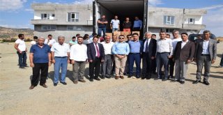 Kozlukta 45 Çiftçiye Çilek Fidesi Dağıtıldı