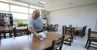 Bayraklıda İşsizlerin Umudu İş-Kur Masası