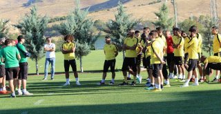 Evkur Yeni Malatyaspor, Çaykur Rizespor Maçı Hazırlıklarını Sürdürüyor