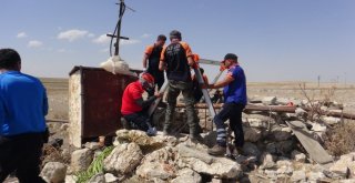 Kuyuda Mahsur Kalan Yaşlı Adamı Afad Kurtardı