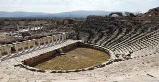 Afrodisias Sonbaharın Tonları İle Renklendi