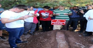 Şehit Anne Ve Oğlu Yan Yana Toprağa Verildi